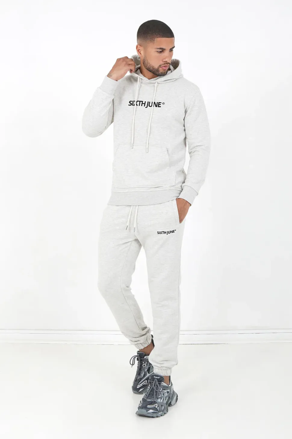 Jogging + Sweat Capuche Logo Brode Gris Clair