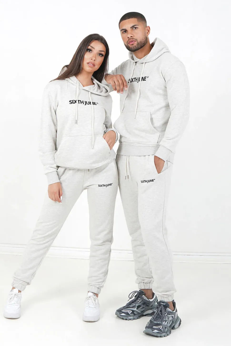 Jogging + Sweat Capuche Logo Brode Gris Clair