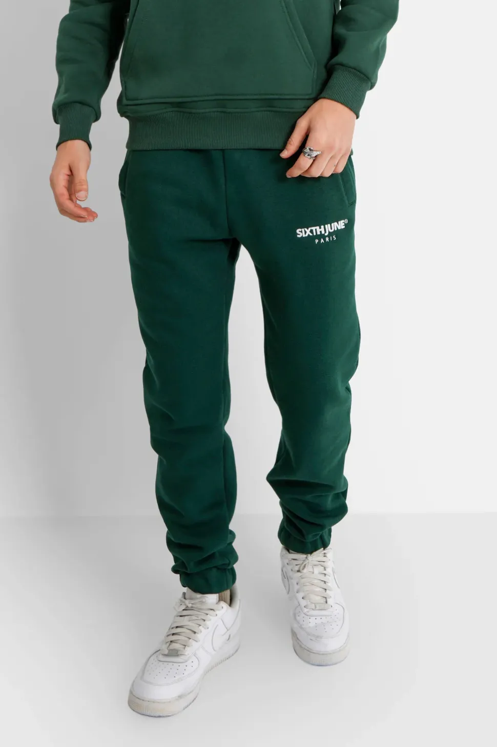 Jogging Molletonnee Logo Brode Vert Fonce