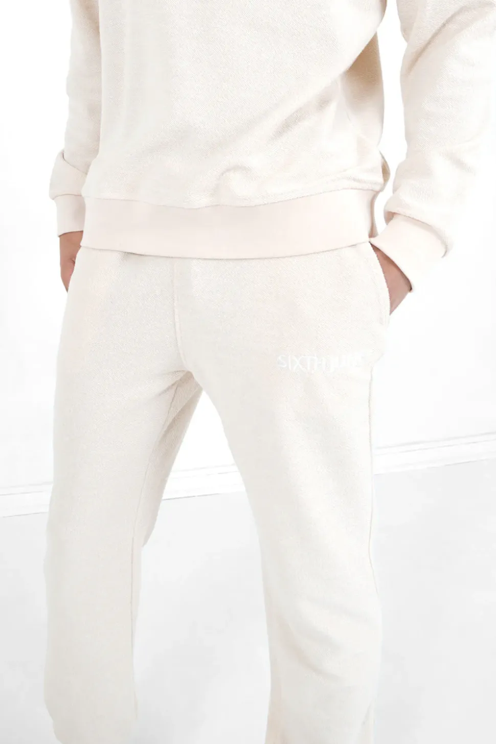 Jogging Tissu Bouclette Blanc Casse