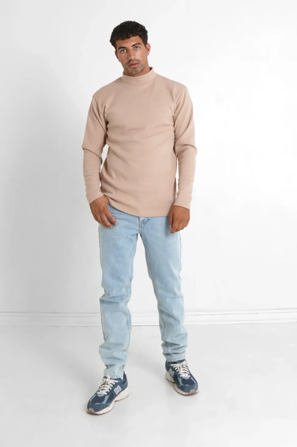 Pull Maille Logo Brode Beige