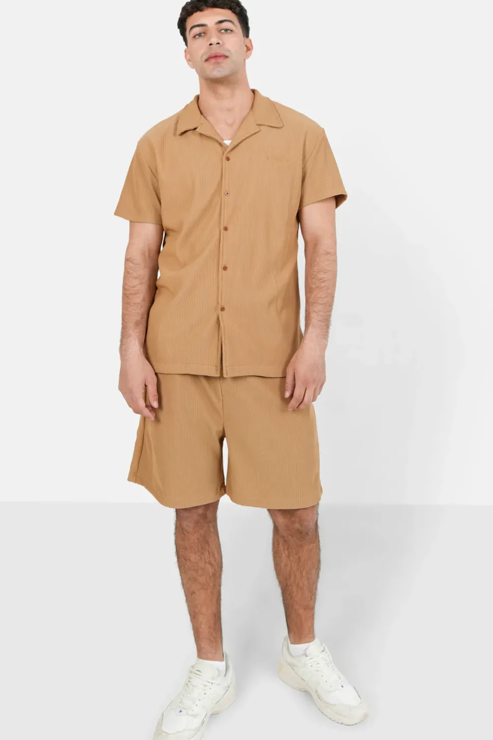 Short Fluide Plisse Marron
