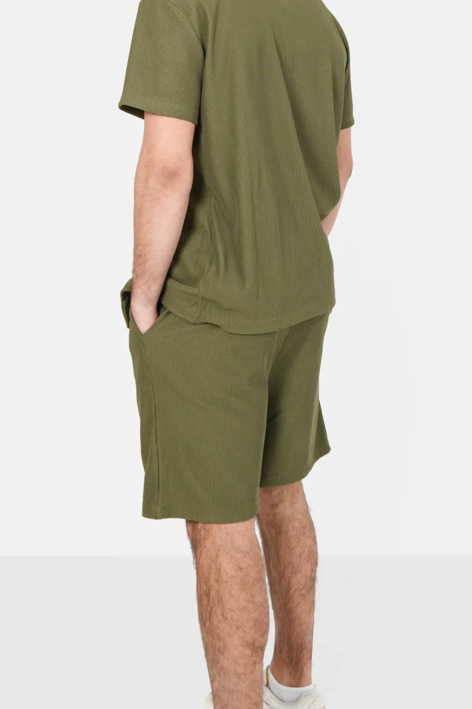 Short Fluide Plisse Vert Kaki