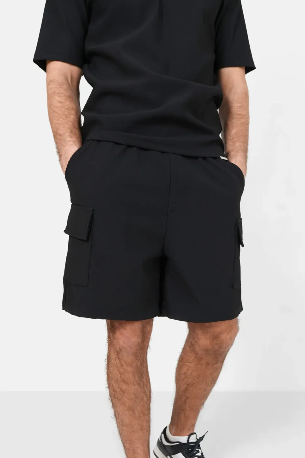 Short Poches Cargo Plisse Noir