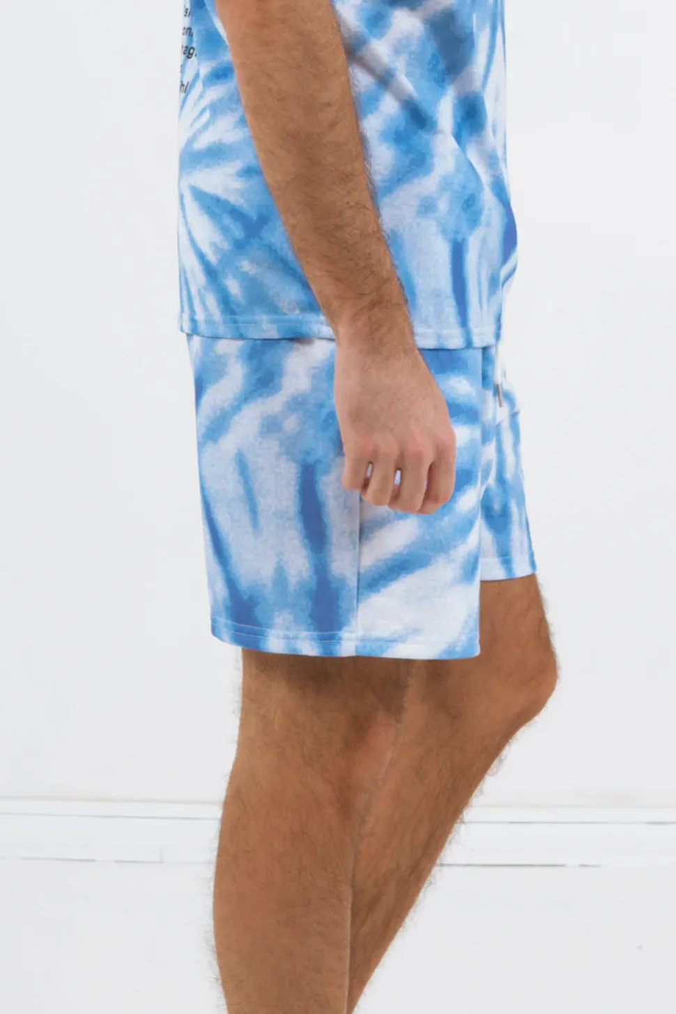 Short Tie Dye Logo Bleu