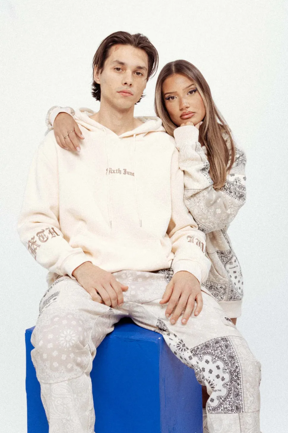 Sweat Capuche Crew Molletonne Beige