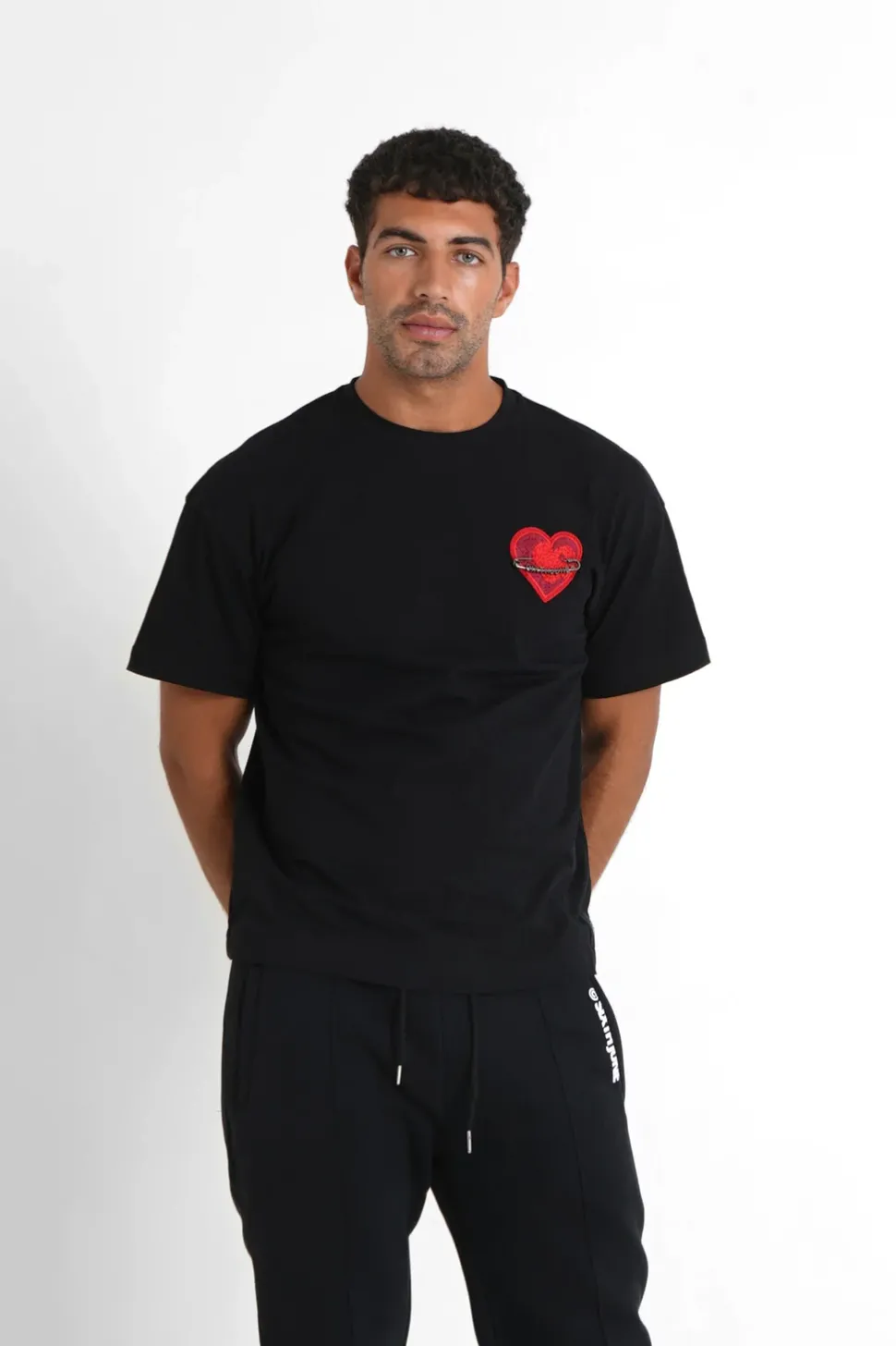 T-Shirt Coeur Brode Noir
