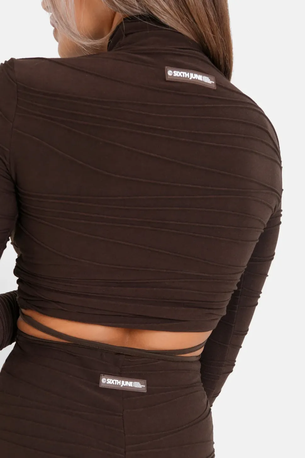 T-Shirt Court Texture Plisse Marron Fonce