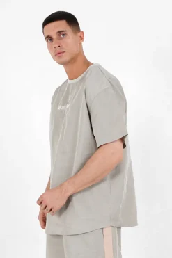 T-Shirt Oversize Gothique Vert Clair